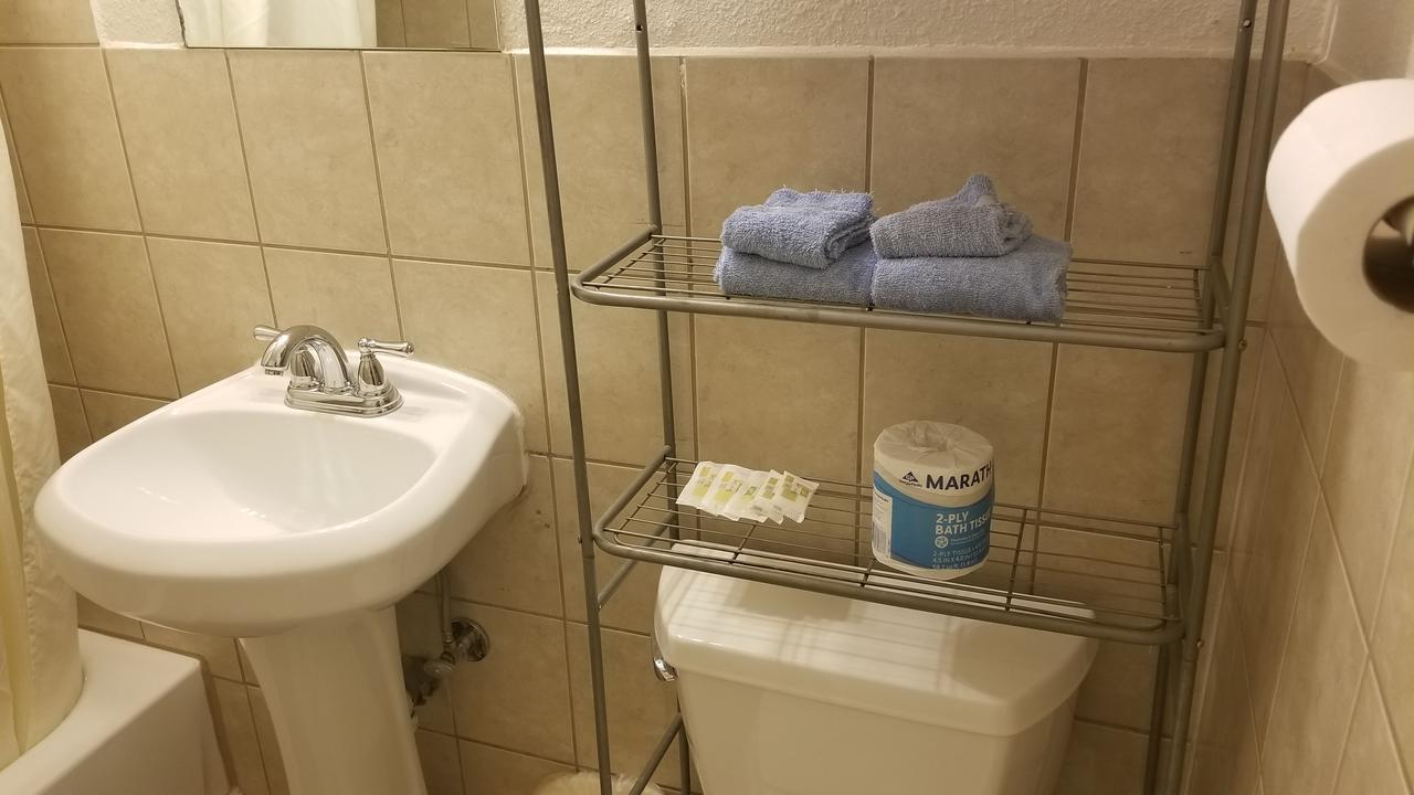 Seattle Inn Northgate Экстерьер фото