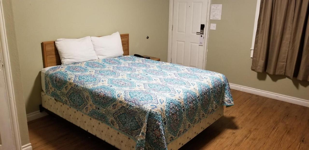 Seattle Inn Northgate Экстерьер фото
